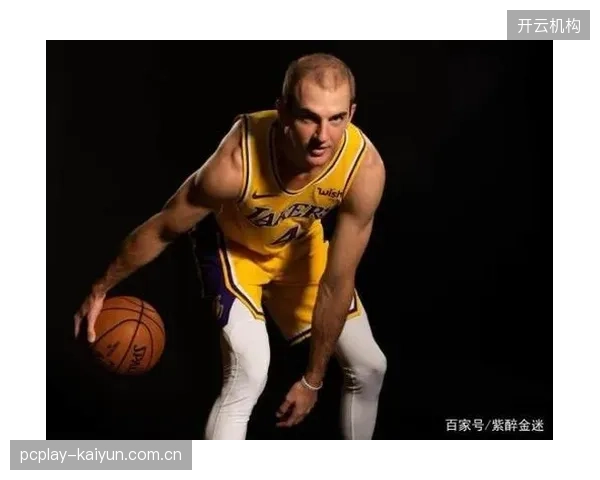 ESPN看好日本队成为赛事最大黑马，其压倒性进攻是核心优势。